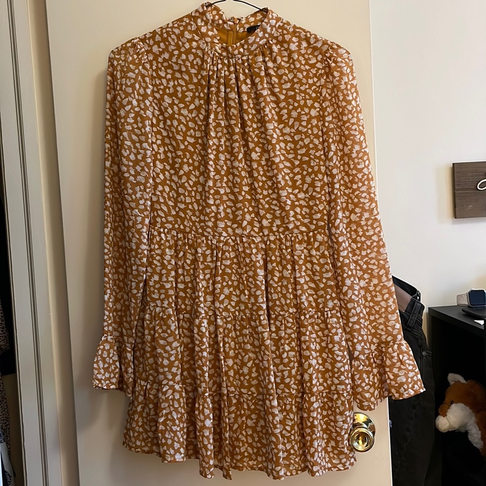 NWT Forever 21 spotted tiered mini dress